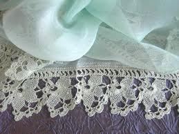 Beyaz Tülbent Kenarına Iğne Oyası Modelleri