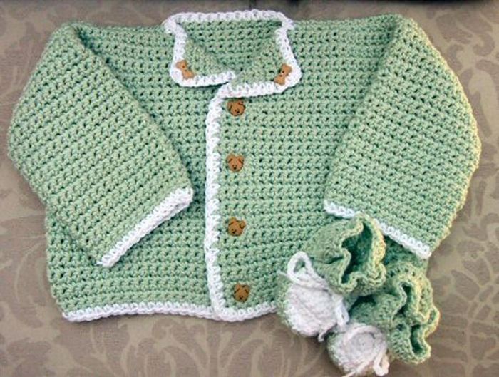 Tığ işi erkek bebek hırkaları