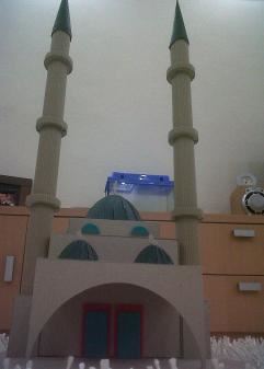 Cami maketi yapmam gerekiyor ama içini de açıp görülmesi lazım