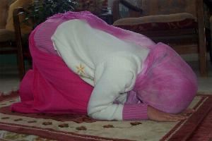 Kadınlar nasıl Namaz kılar resimli anlatım