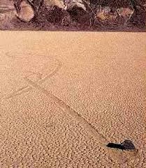 Yürüyen Taşlar ve aciklanamayan olaylar Kur’anda var mı?