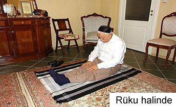Sandalyede namaz (resimli anlatım)