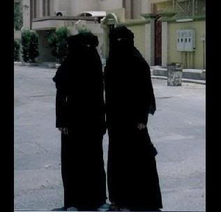 Her çeşit çarşaf dikilir