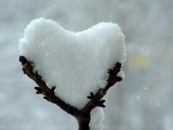 Kar Neden Yağar Ve Neden  Beyazdır ?
